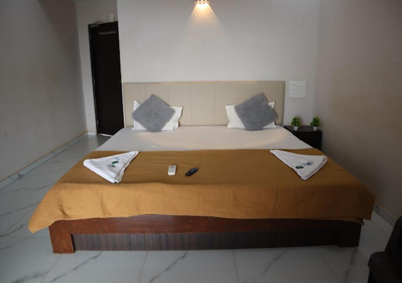 Sea King Beach Resort Ganpatipule Eksteriør bilde