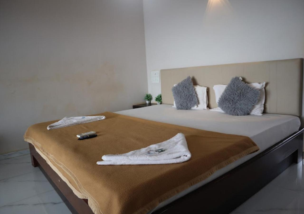 Sea King Beach Resort Ganpatipule Eksteriør bilde