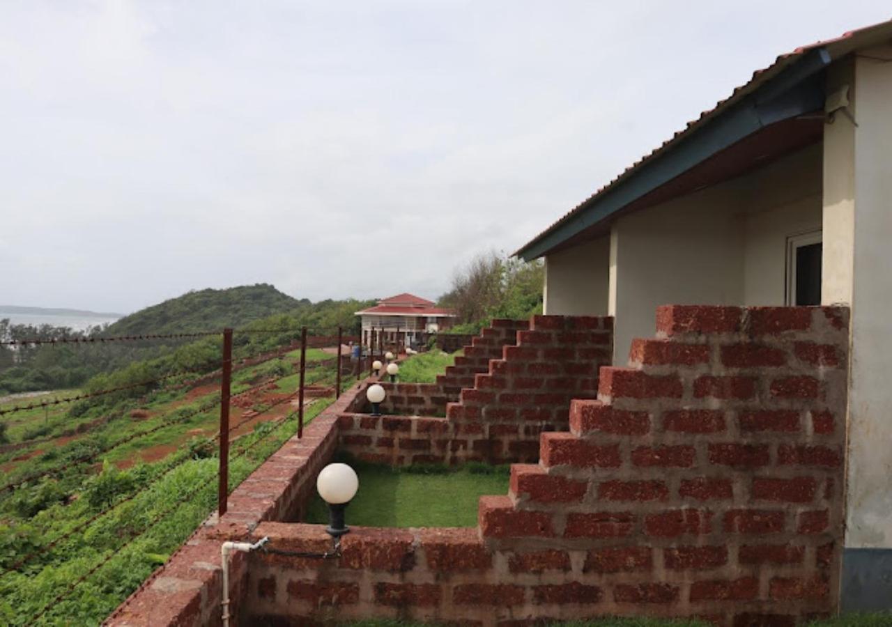 Sea King Beach Resort Ganpatipule Eksteriør bilde